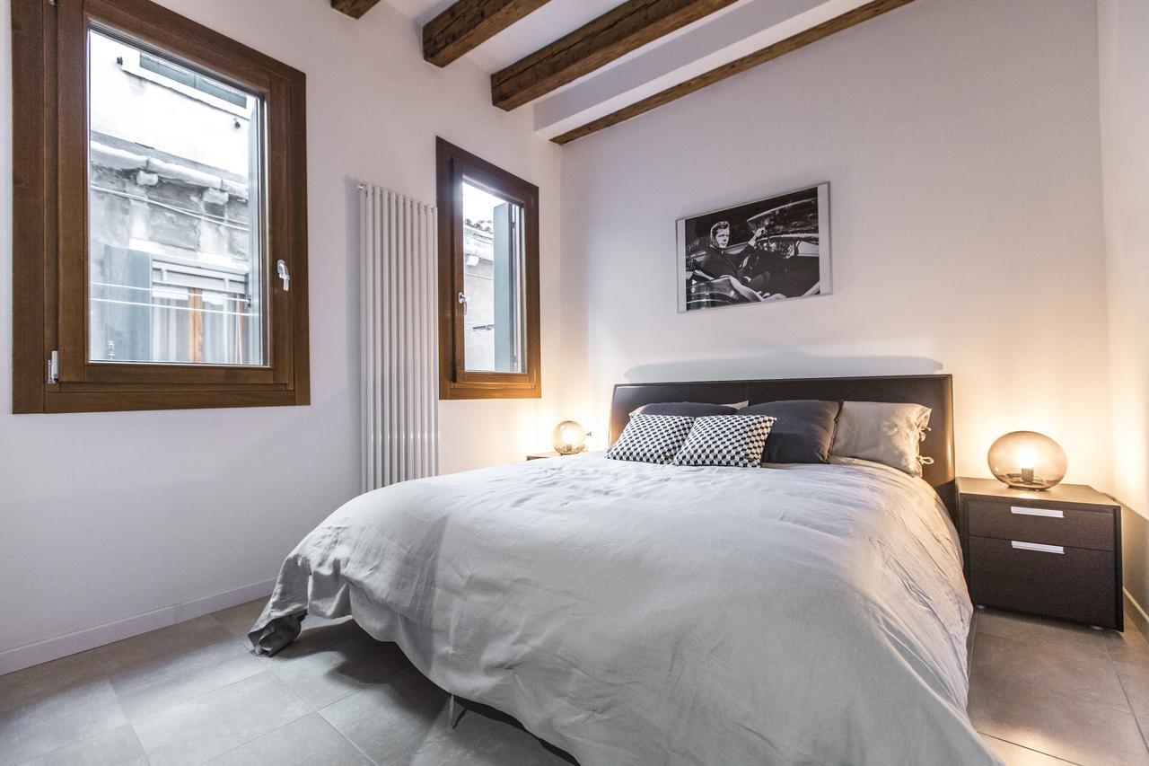 Ca Rezzonico Apartment R&R Venedik Dış mekan fotoğraf