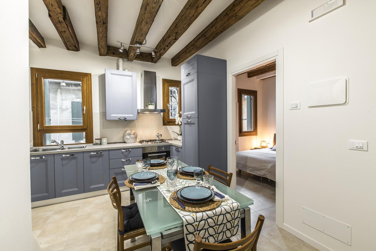Ca Rezzonico Apartment R&R Venedik Dış mekan fotoğraf