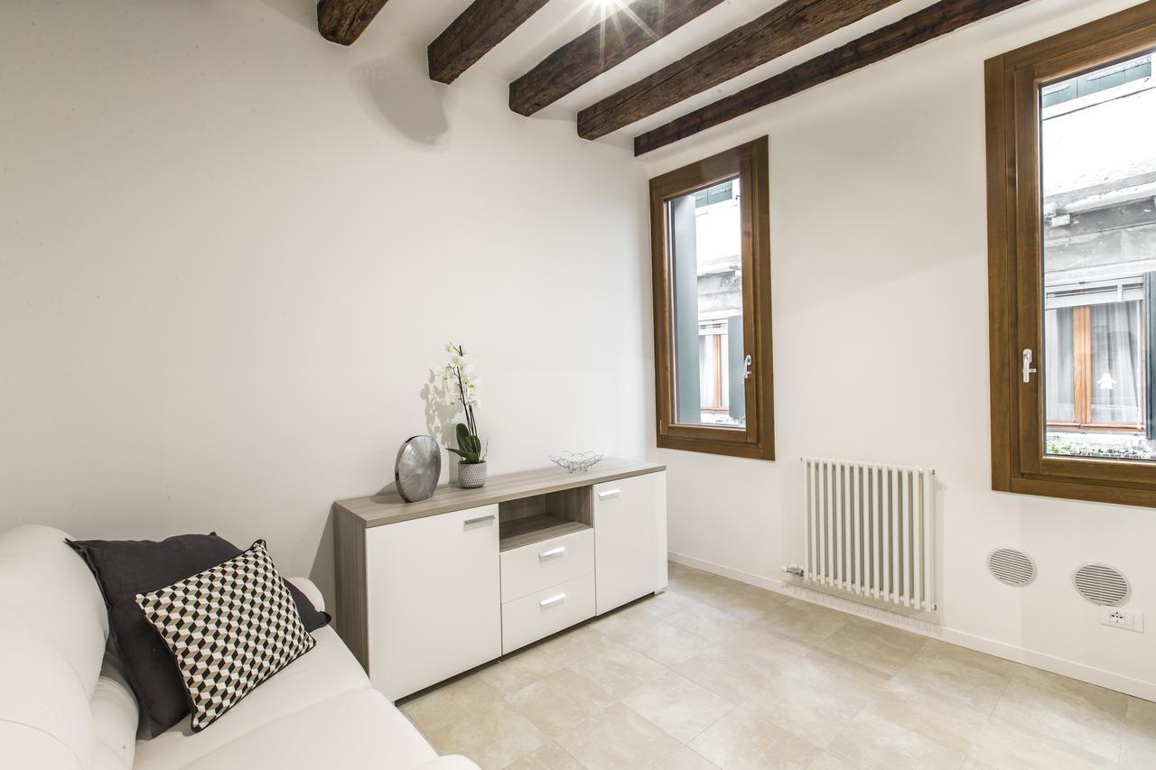 Ca Rezzonico Apartment R&R Venedik Dış mekan fotoğraf